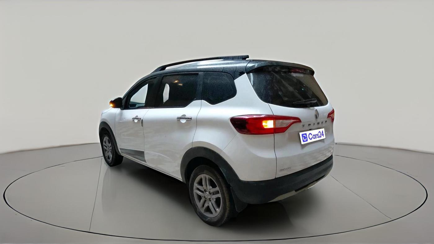 2023 Renault TRIBER RXZ AMT, CNG, Automatic, 32,297 km, exterior