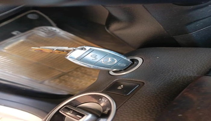 2014 Mercedes Benz B Class B180, Diesel, Automatic, 95,366 km, interior