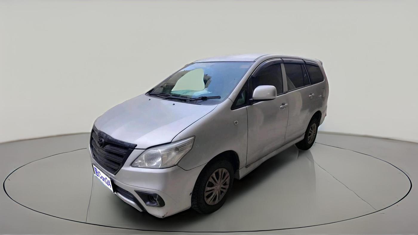 2012 Toyota Innova GX 2.5 8 STR, Diesel, Manual, 1,26,755 km, exterior