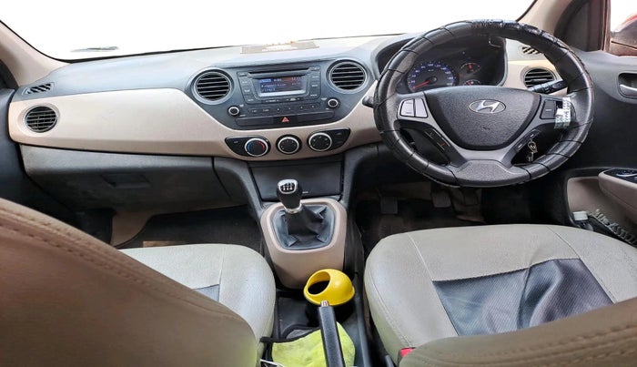 2015 Hyundai Xcent S (O) 1.2, Petrol, Manual, 33,296 km, interior