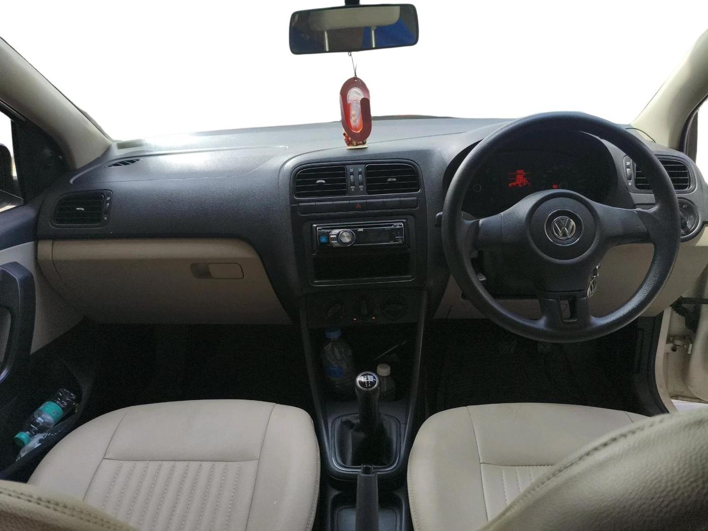 2011 Volkswagen Polo TRENDLINE 1.2L PETROL, Petrol, Manual, 32,993 km, interior