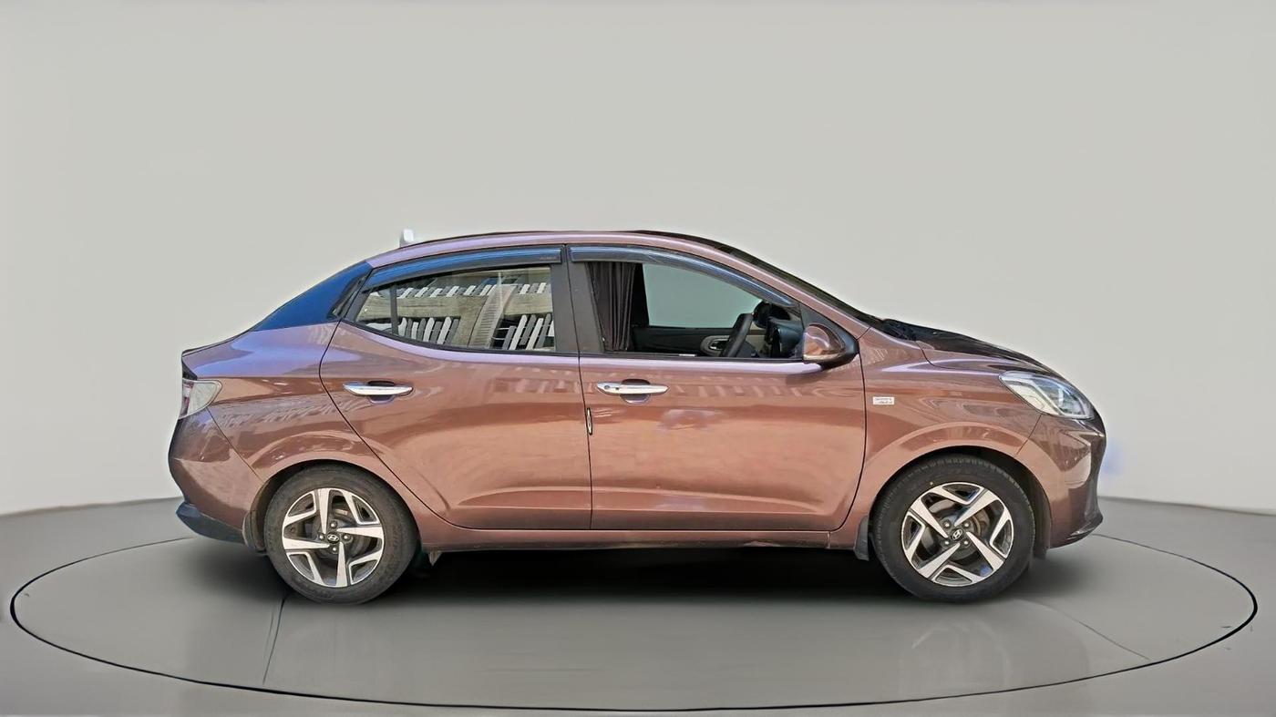 2020 Hyundai AURA SX PLUS 1.2 AMT, CNG, Automatic, 40,180 km, exterior