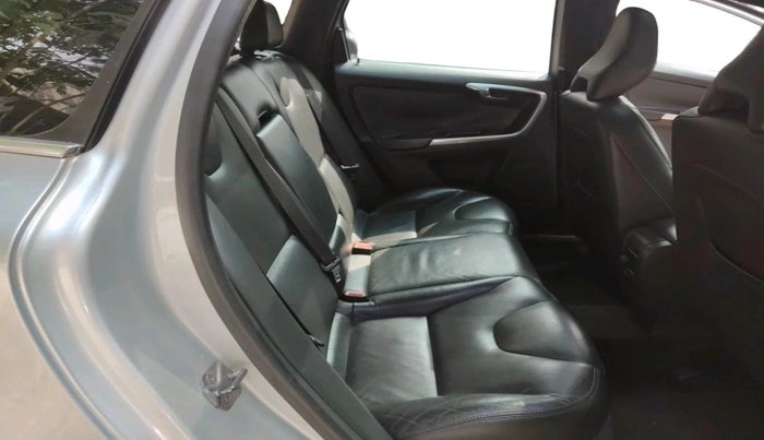 2014 Volvo XC 60 D5 SUMMUM, Diesel, Automatic, 2,72,521 km, interior