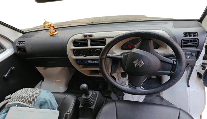 2025 Maruti Eeco 5 Str Ac CNG (O) , CNG, Manual, 464 km, interior