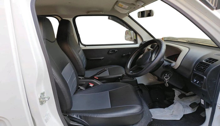 2025 Maruti Eeco 5 Str Ac CNG (O) , CNG, Manual, 464 km, interior