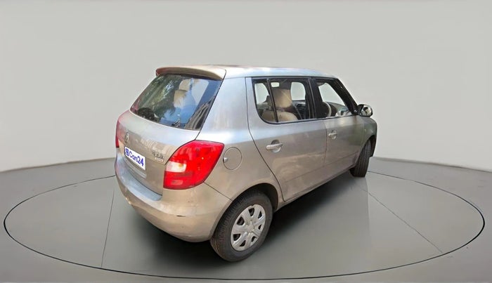 2011 Skoda Fabia AMBIENTE 1.2 MPI, Petrol, Manual, 65,000 km, exterior