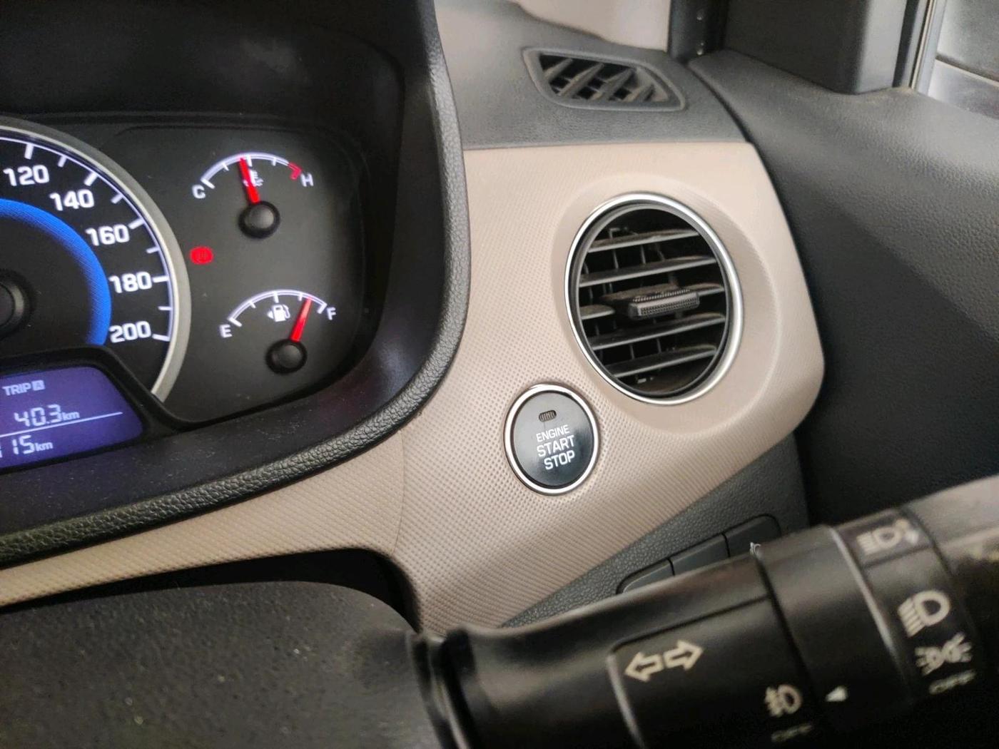 2015 Hyundai Grand i10 ASTA AT 1.2 KAPPA VTVT, Petrol, Automatic, 79,715 km, interior