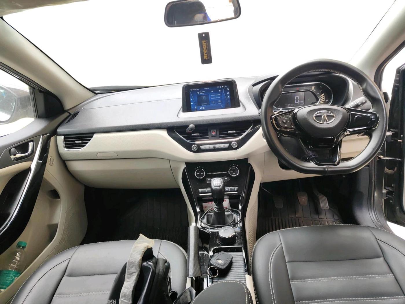2020 Tata NEXON XZ PLUS PETROL, Petrol, Manual, 14,365 km, interior