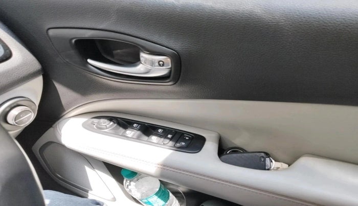 2018 Jeep Compass LIMITED 1.4 PETROL AT, Petrol, Automatic, 60,259 km, interior