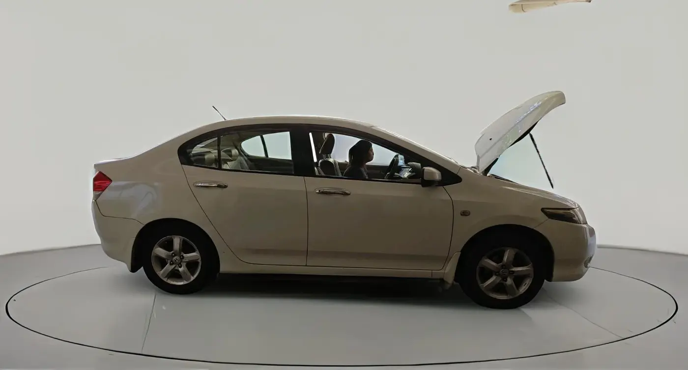 2010 Honda City 1.5L I-VTEC V AT, CNG, Automatic, 1,23,119 km, exterior