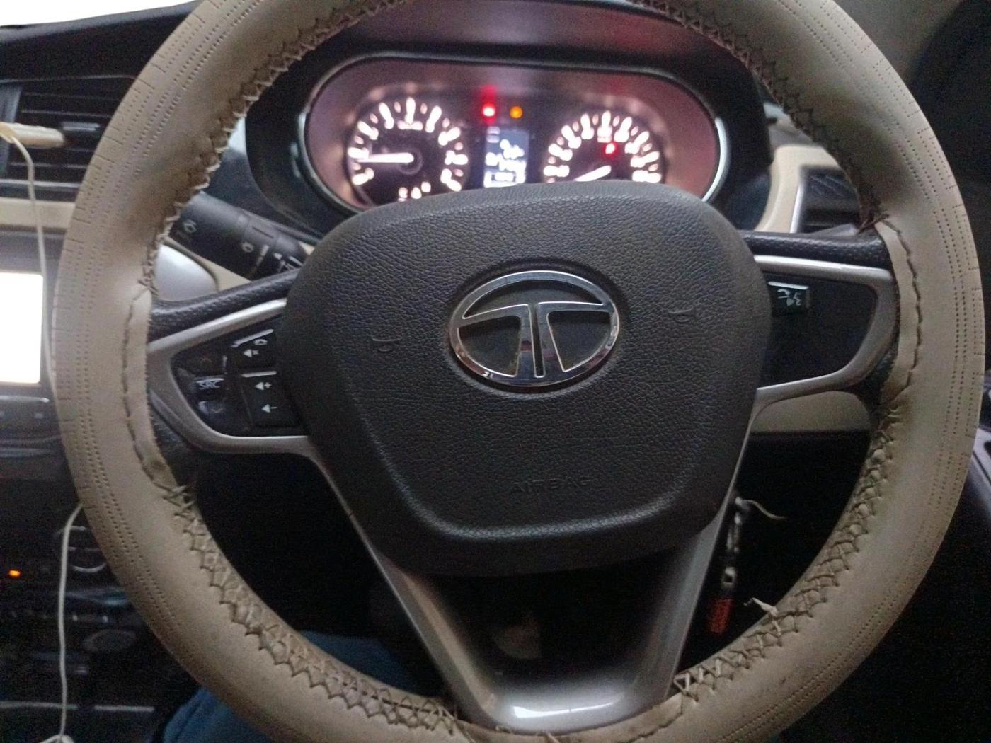2014 Tata Zest XT PETROL, Petrol, Manual, 57,553 km, interior