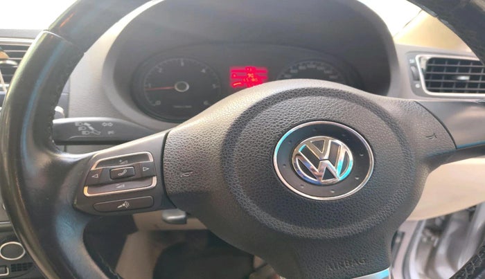 2013 Volkswagen Vento HIGHLINE DIESEL 1.6, Diesel, Manual, 65,180 km, interior