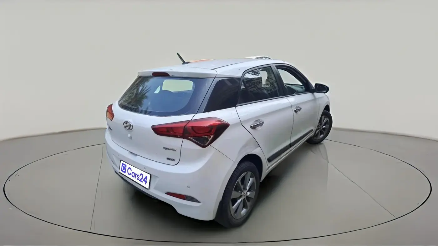 2015 Hyundai Elite i20 SPORTZ 1.2 (O), Petrol, Manual, 1,34,098 km, exterior