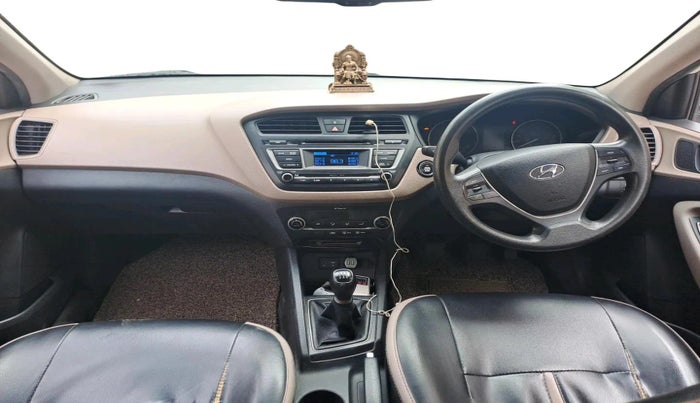 2015 Hyundai Elite i20 SPORTZ 1.2 (O), Petrol, Manual, 1,34,098 km, interior