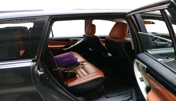 2018 Toyota Innova Crysta 2.4 VX 8 STR, Diesel, Manual, 66,196 km, interior