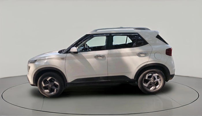 2022 Hyundai VENUE S 1.2, Petrol, Manual, 26,131 km, exterior