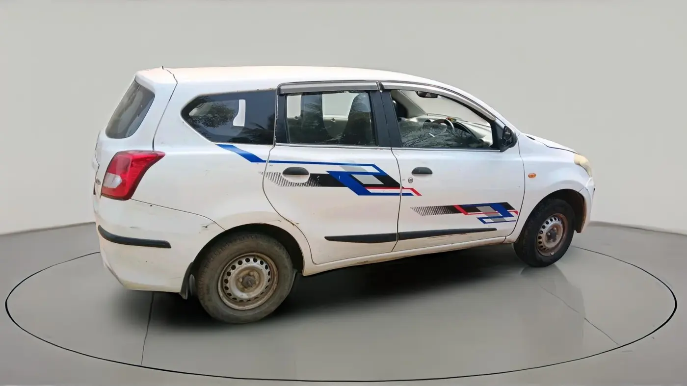 2017 Datsun Go Plus A, CNG, Manual, 55,722 km, exterior