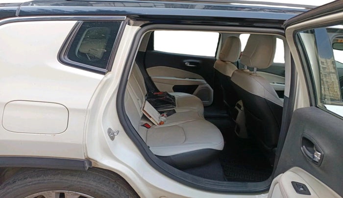 2018 Jeep Compass LIMITED (O) 2.0 DIESEL, Diesel, Manual, 52,282 km, interior