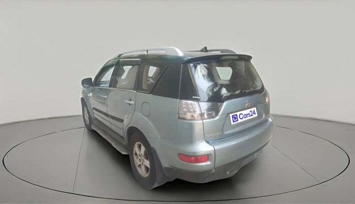 2011 Mitsubishi Outlander 2.4 MIVEC, Petrol, Automatic, 1,49,377 km, exterior