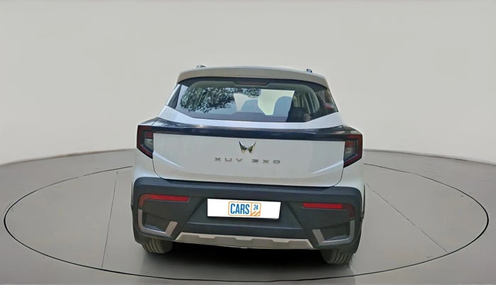 2024 Mahindra XUV 3XO MX3 1.2 L TCMPFi, Petrol, Manual, 10,868 km, exterior