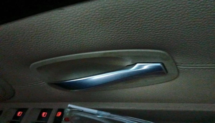 2009 BMW 5 Series 520D, Diesel, Automatic, 73,498 km, interior