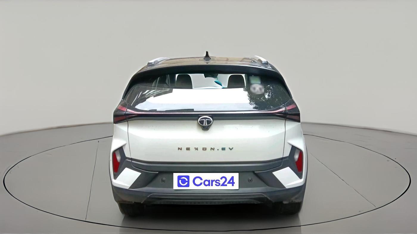 2024 Tata NEXON EV FEARLESS MEDIUM RANGE, Electric, Automatic, 35,921 km, exterior