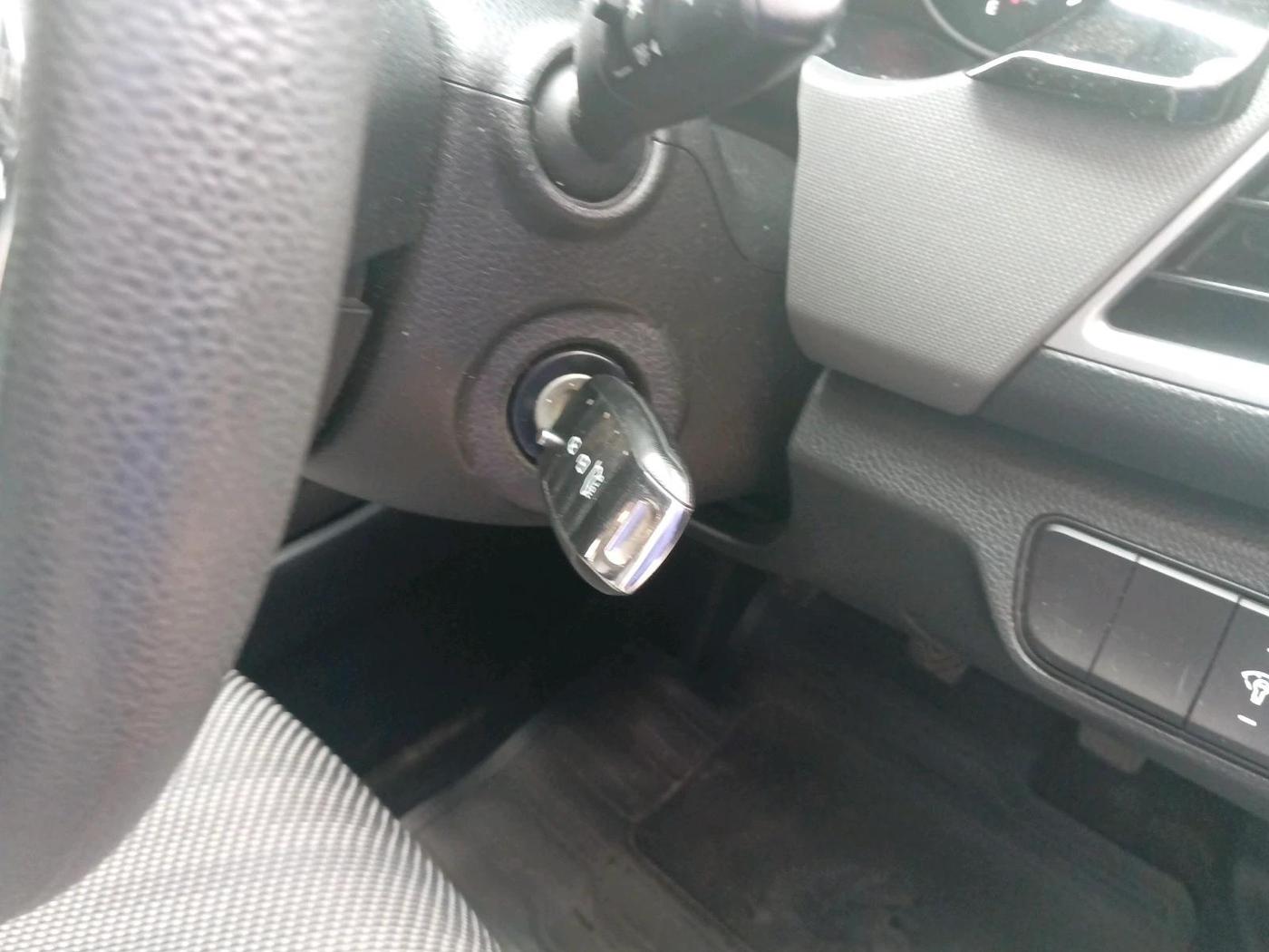 2019 KIA SELTOS HTK 1.5 PETROL, Petrol, Manual, 41,815 km, interior