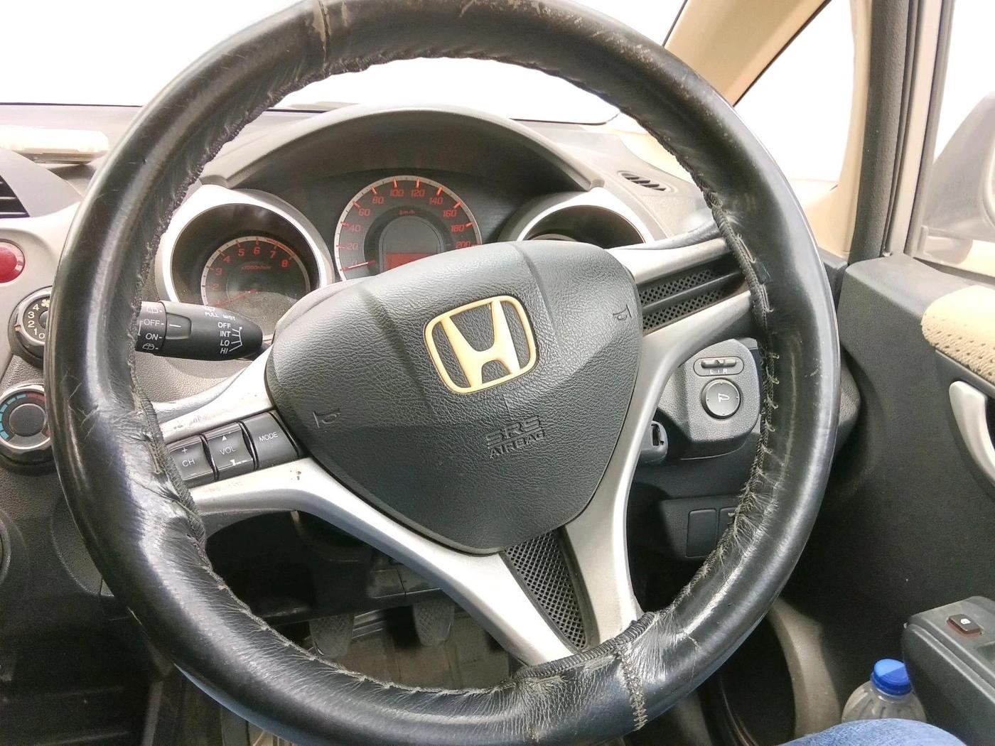 2012 Honda Jazz 1.2 L I-VTEC SELECT, Petrol, Manual, 78,134 km, interior