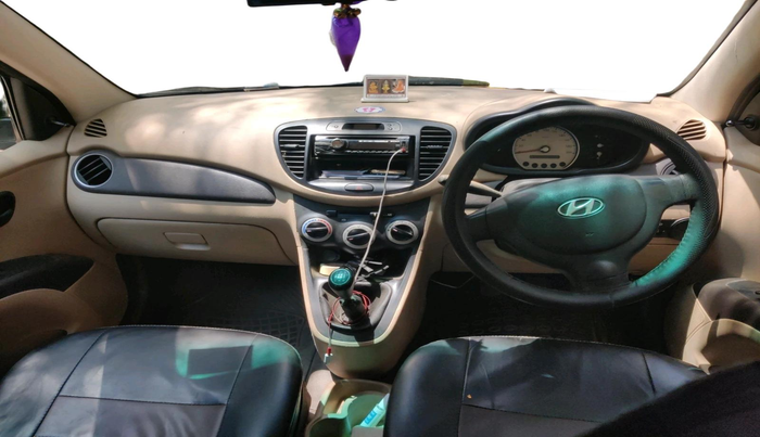 2010 Hyundai i10 MAGNA 1.2, Petrol, Manual, 1,08,127 km, interior