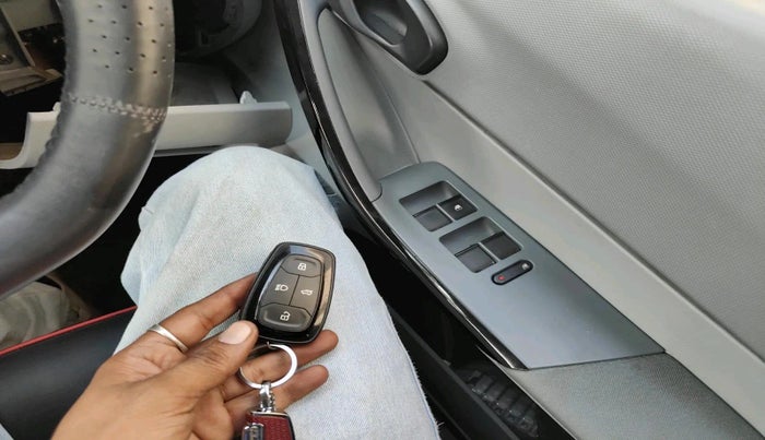 2020 Tata TIGOR XZ PETROL, Petrol, Manual, 28,945 km, interior