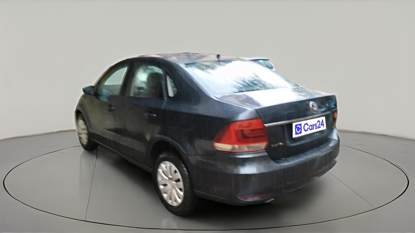 2015 Volkswagen Vento HIGHLINE PETROL AT, Petrol, Automatic, 1,48,257 km, exterior