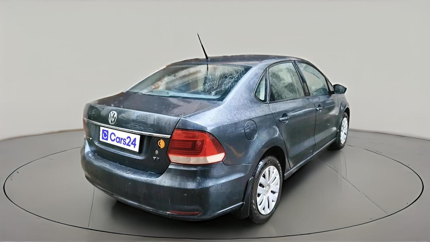 2015 Volkswagen Vento HIGHLINE PETROL AT, Petrol, Automatic, 1,48,257 km, exterior