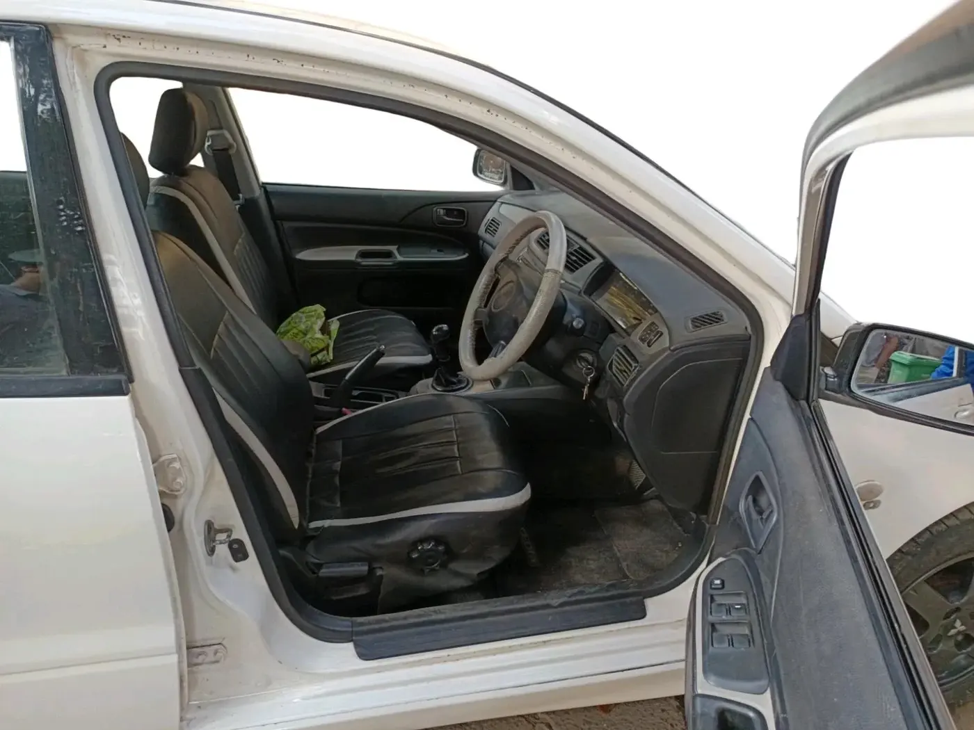 2008 Mitsubishi Cedia SPORTS, Petrol, Manual, 1 km, interior