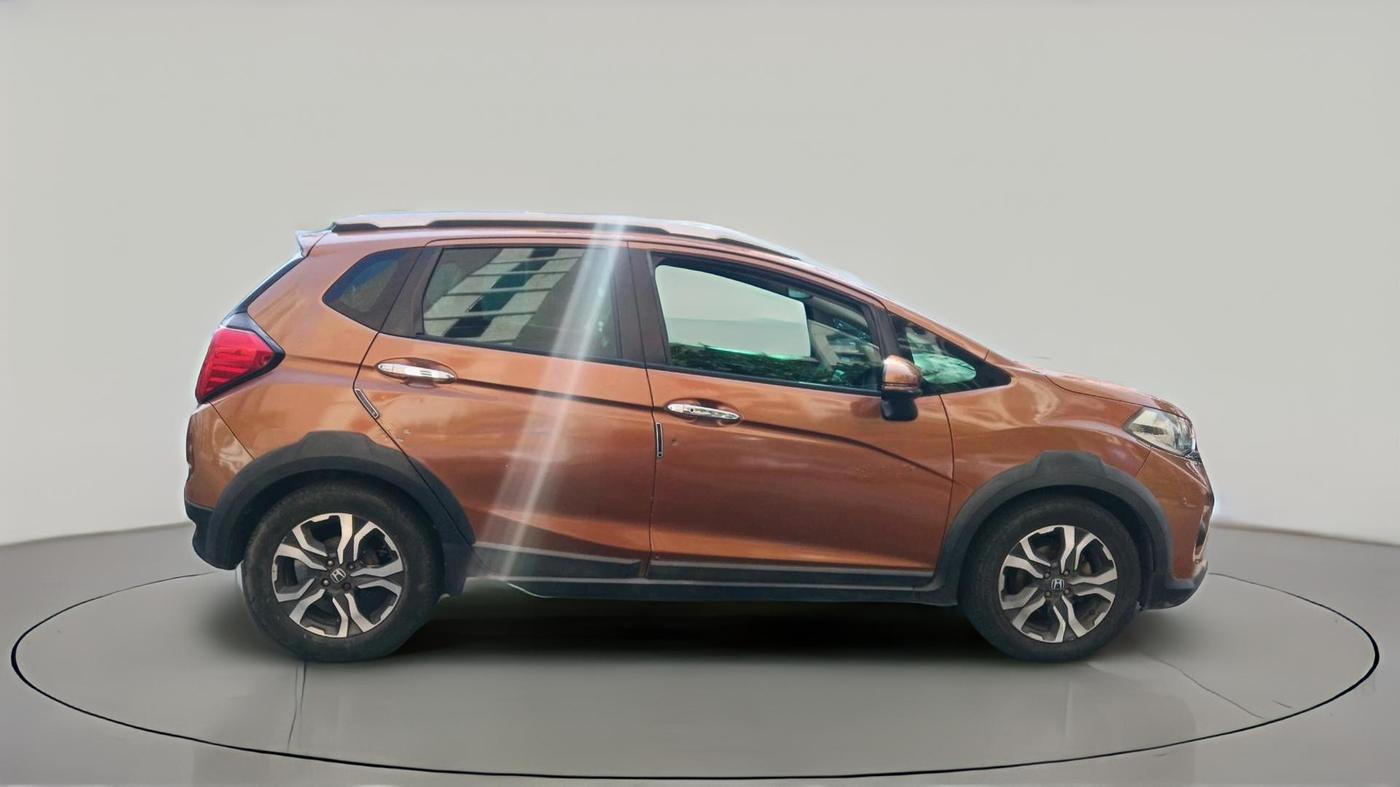 2017 Honda WR-V 1.5L I-DTEC VX MT, Diesel, Manual, 1,52,215 km, exterior