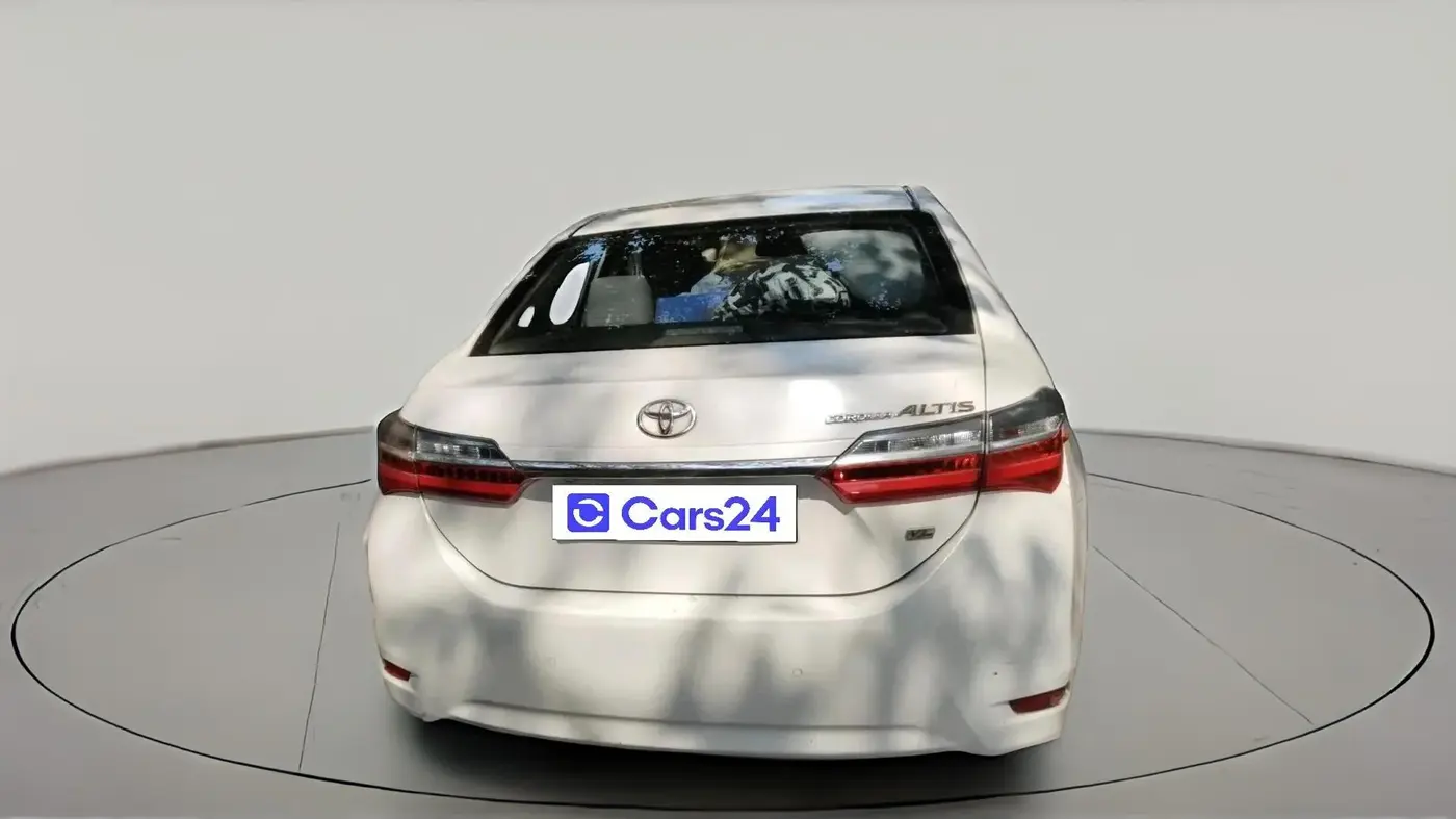 2018 Toyota Corolla Altis VL CVT PETROL, Petrol, Automatic, 1,05,142 km, exterior