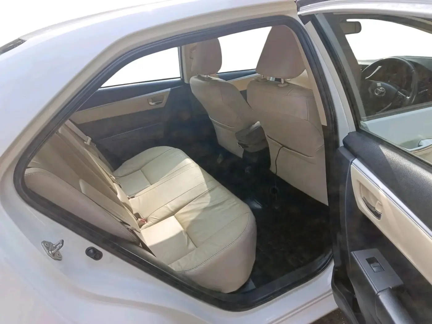 2018 Toyota Corolla Altis VL CVT PETROL, Petrol, Automatic, 1,05,142 km, interior