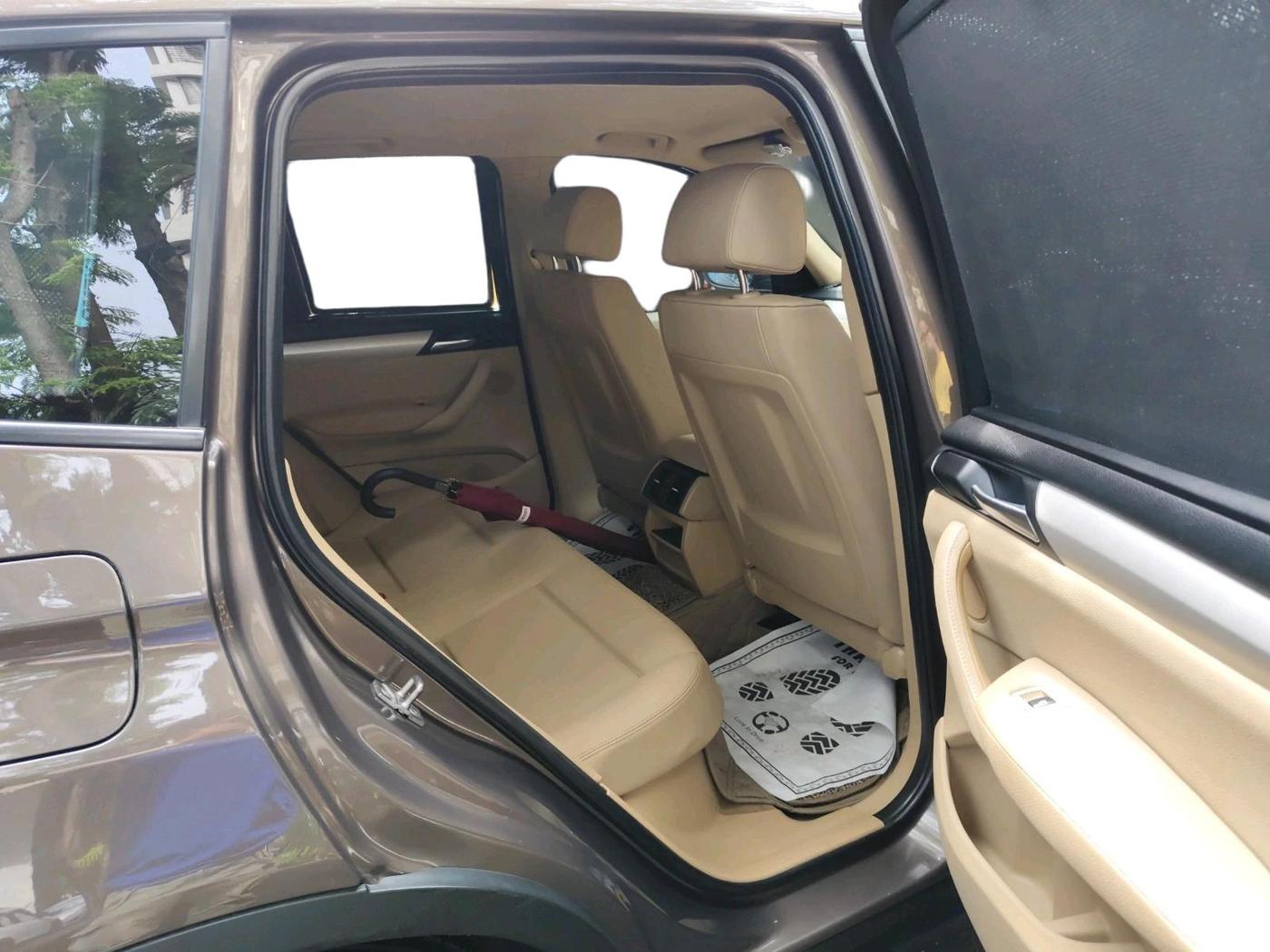 2012 BMW X3 XDRIVE 20D, Diesel, Automatic, 72,104 km, interior
