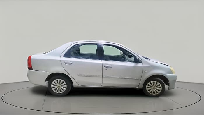 2011 Toyota Etios G, Petrol, Manual, 99,000 km, exterior
