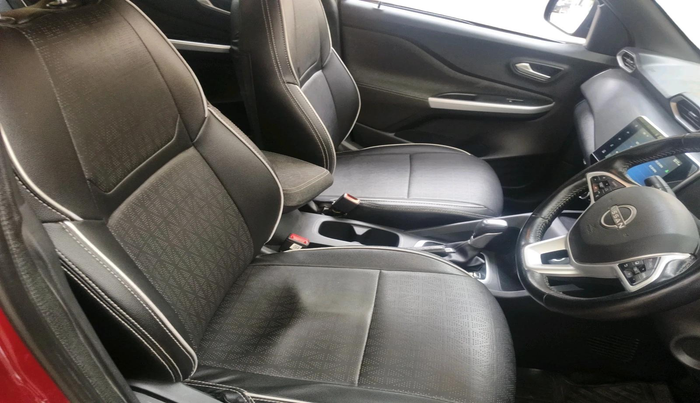 2022 Nissan MAGNITE XV PREMIUM TURBO CVT DUAL TONE, Petrol, Automatic, 20,504 km, interior