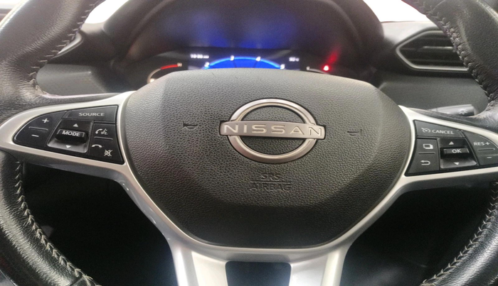 2022 Nissan MAGNITE XV PREMIUM TURBO CVT DUAL TONE, Petrol, Automatic, 20,504 km, interior
