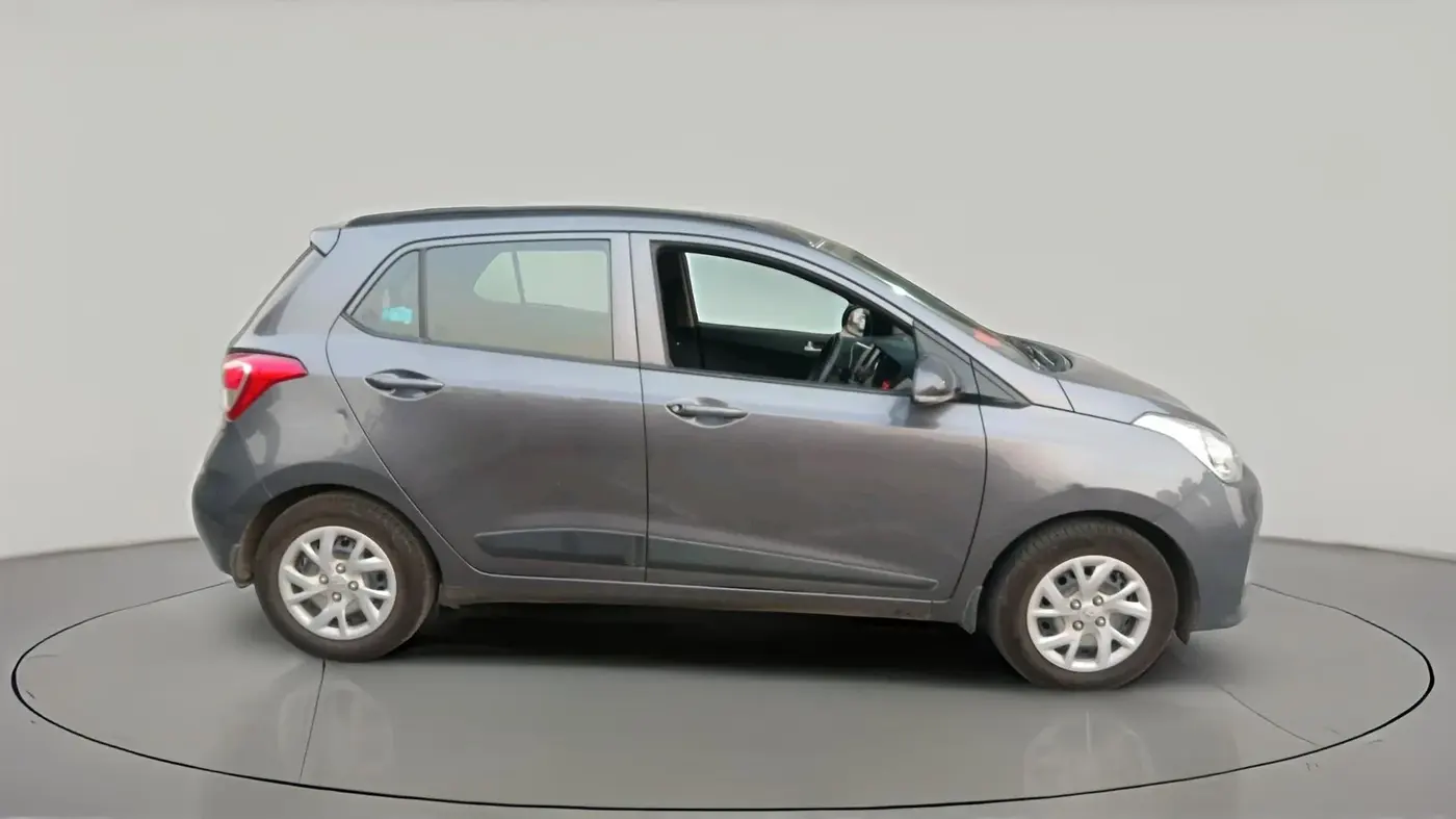 2017 Hyundai Grand i10 SPORTZ (O) 1.2 KAPPA VTVT, Petrol, Manual, 40,994 km, exterior