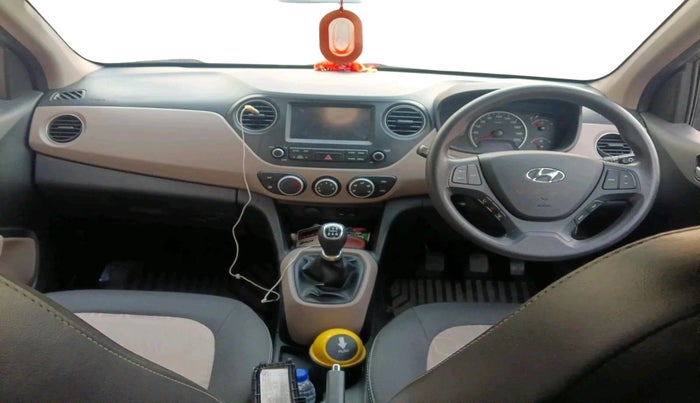 2017 Hyundai Grand i10 SPORTZ (O) 1.2 KAPPA VTVT, Petrol, Manual, 40,994 km, interior