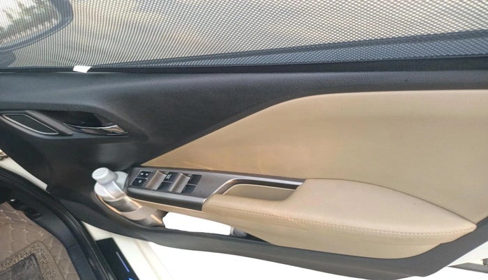 2017 Honda City 1.5L I-VTEC ZX CVT, Petrol, Automatic, 1,73,320 km, interior