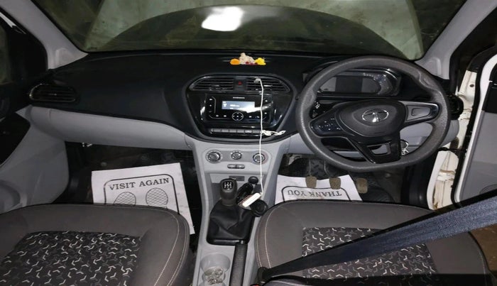 2022 Tata Tiago XT CNG, CNG, Manual, 19,456 km, interior