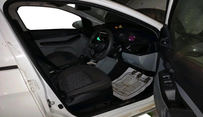 2022 Tata Tiago XT CNG, CNG, Manual, 19,456 km, interior