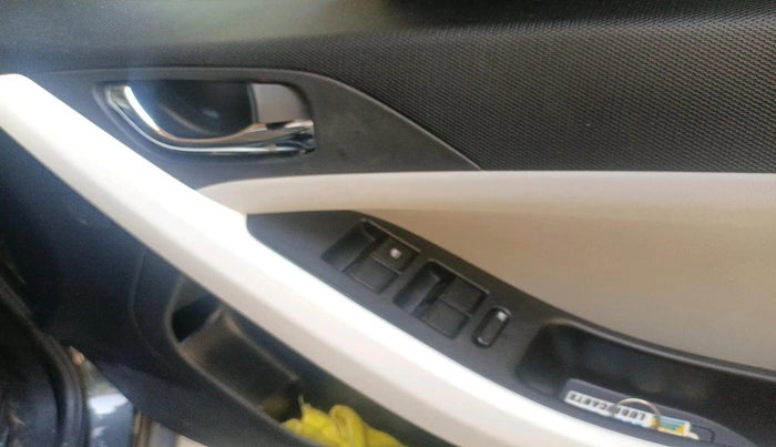 2024 Tata NEXON CREATIVE + SUNROOF 1.2 PETROL, Petrol, Manual, 24,202 km, interior