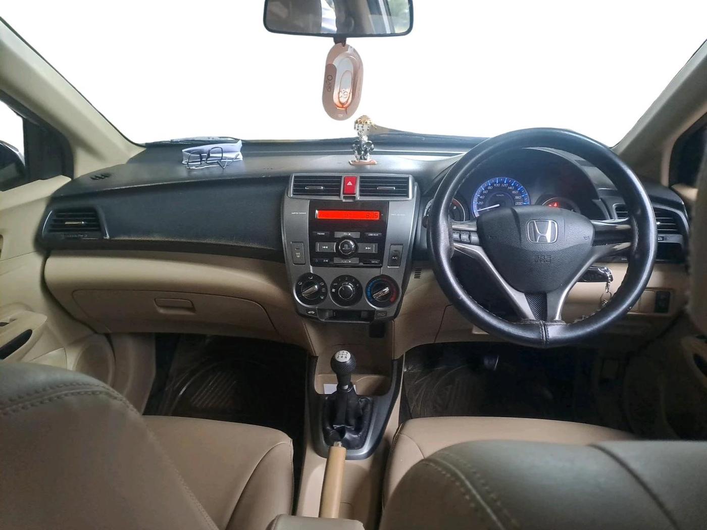 2013 Honda City 1.5L I-VTEC S MT, Petrol, Manual, 80,175 km, interior