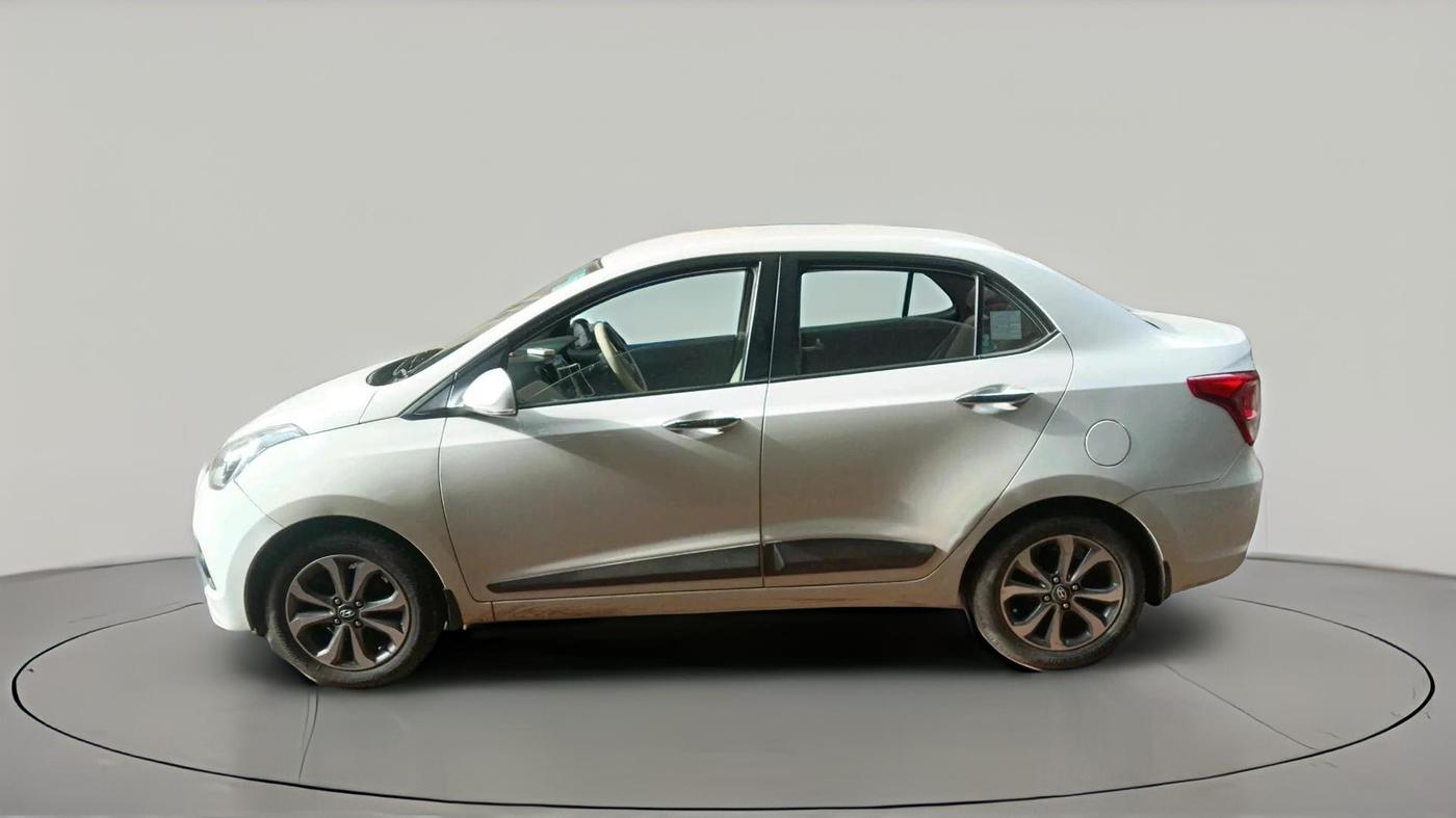 2015 Hyundai Xcent SX 1.2, Petrol, Manual, 28,230 km, exterior