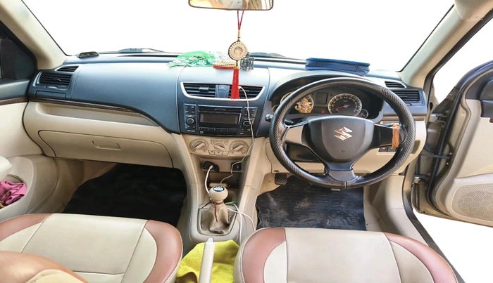 2016 Maruti Swift Dzire VXI, CNG, Manual, 1,03,927 km, interior