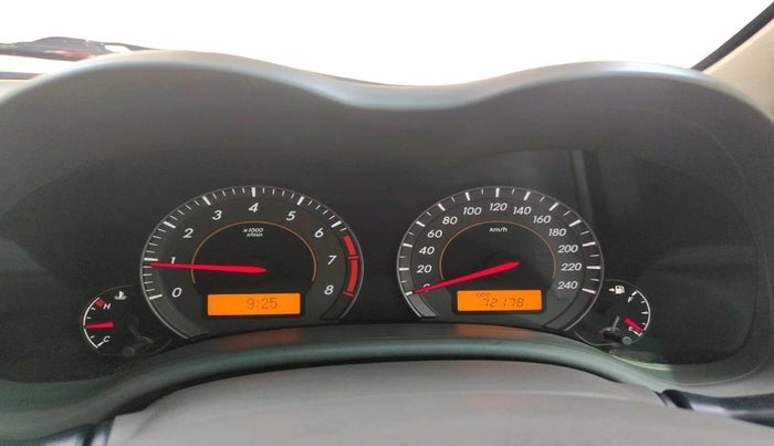 2011 Toyota Corolla Altis GL PETROL, Petrol, Manual, 72,178 km, interior